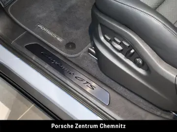 Cayenne GTS HA-Lenkung;Chrono;Head-Up;Pano