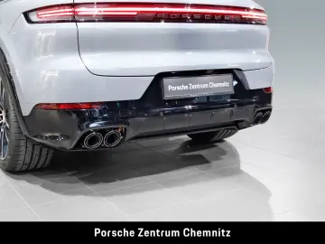 Cayenne GTS HA-Lenkung;Chrono;Head-Up;Pano