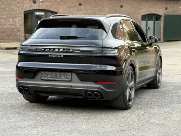 Cayenne S SPORTABGAS*BOSE*22 EXCLUSIVE*PANORAMA*