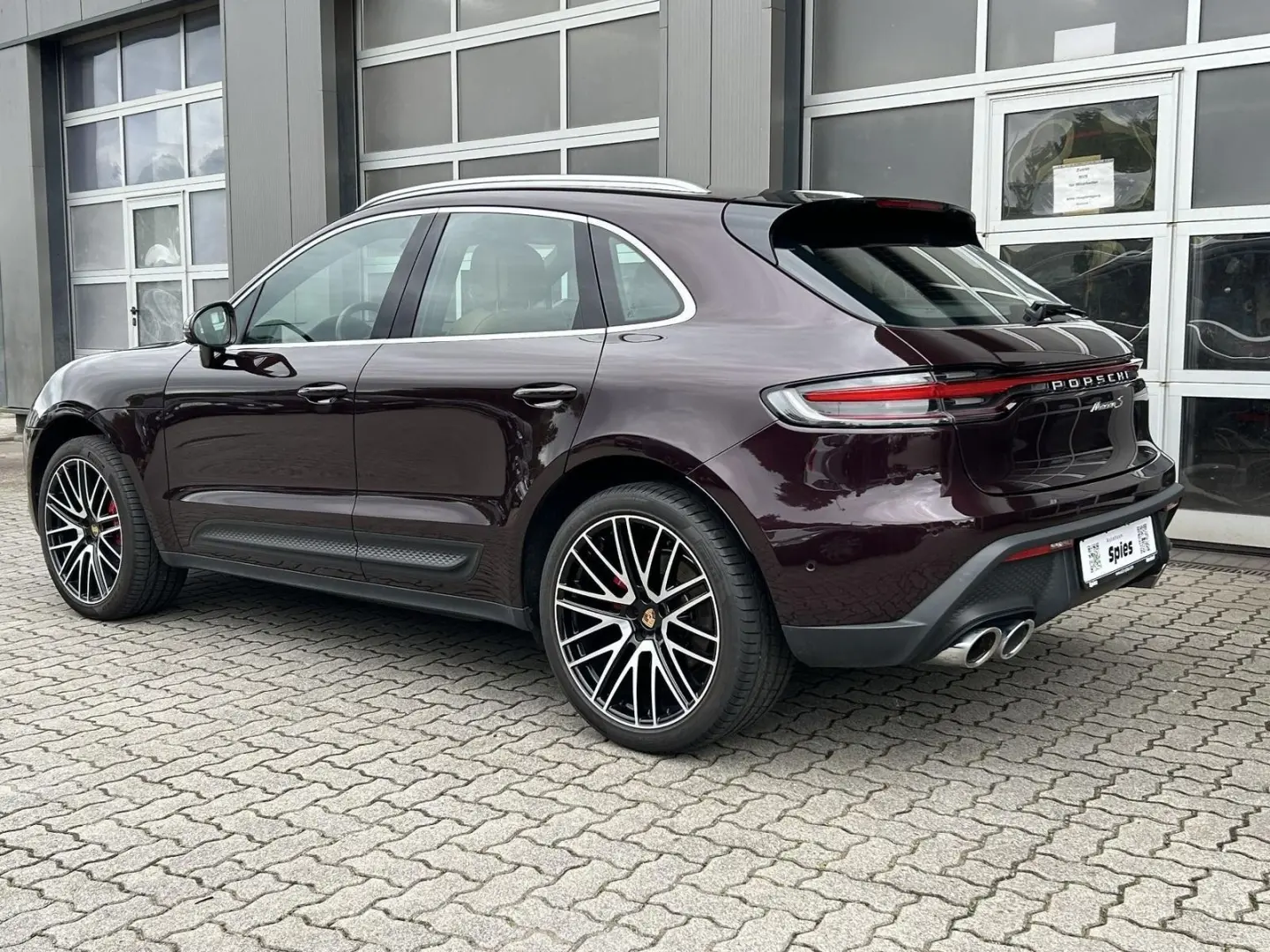 Macan S-Luftfederung-Lederpaket-AHZ-ACC
