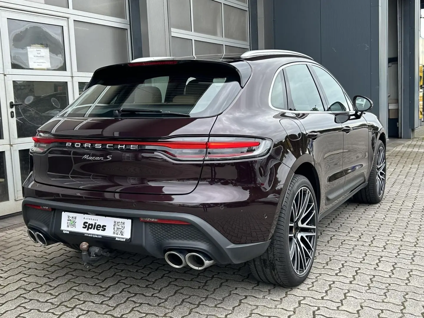 Macan S-Luftfederung-Lederpaket-AHZ-ACC