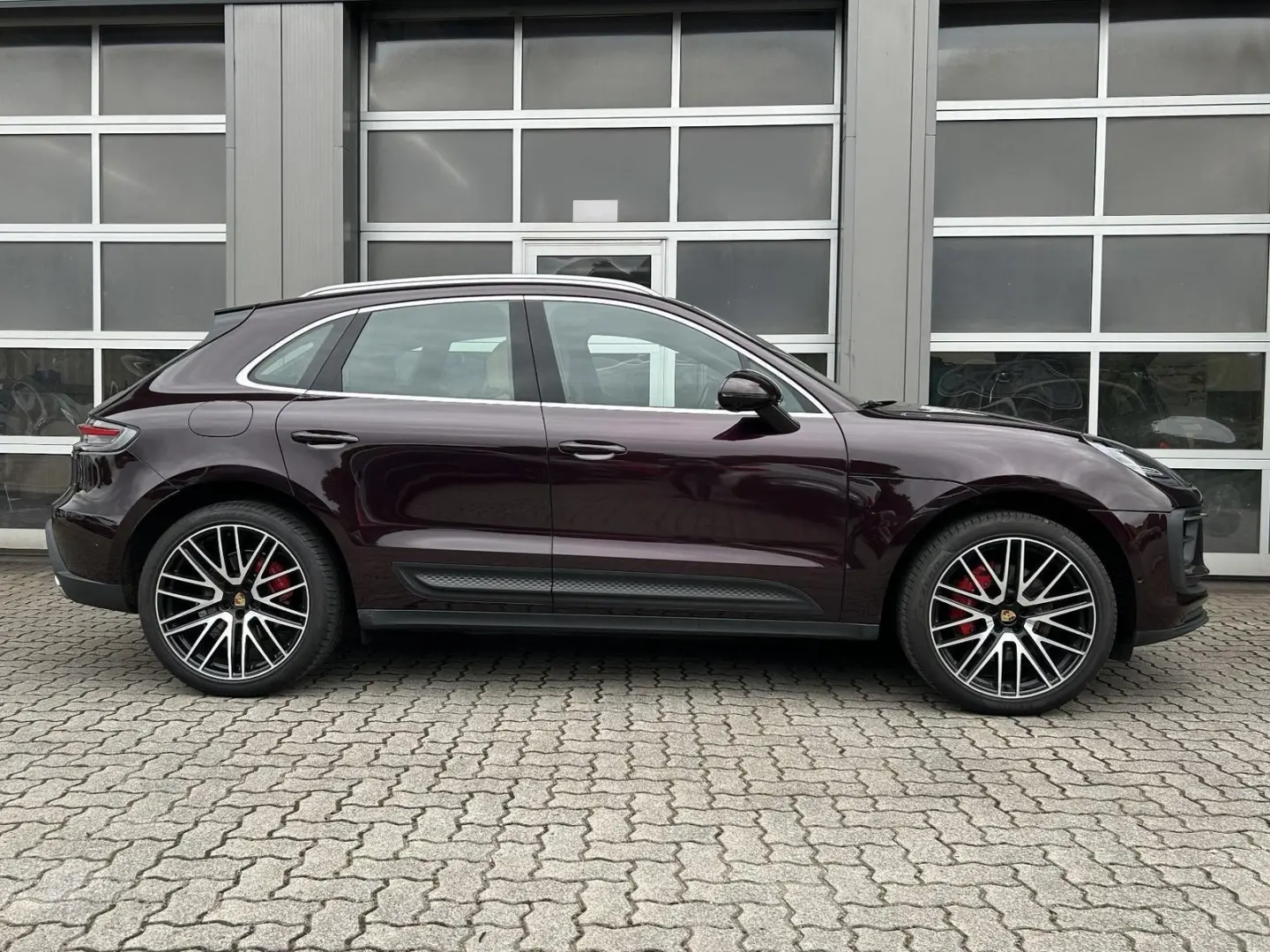 Macan S-Luftfederung-Lederpaket-AHZ-ACC
