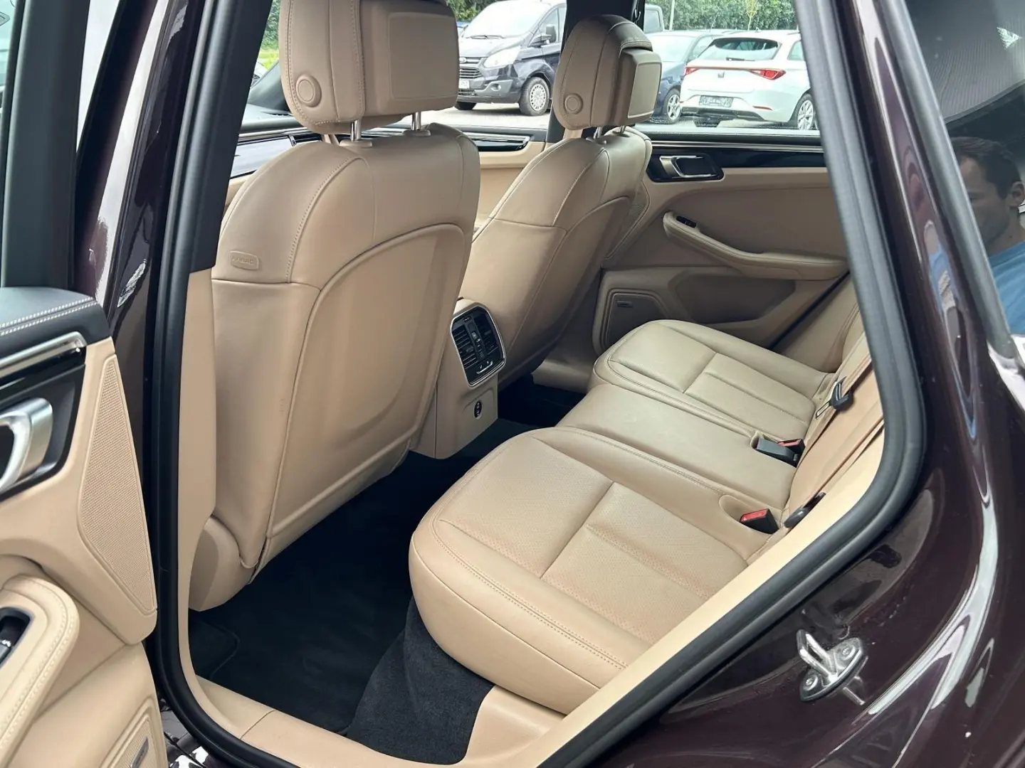 Macan S-Luftfederung-Lederpaket-AHZ-ACC