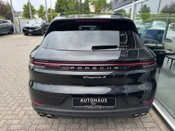 Cayenne S*HD-MATRIX*NAVI*PANO*360°KAM*BOSE*AHK*
