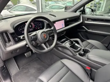 Cayenne S*HD-MATRIX*NAVI*PANO*360°KAM*BOSE*AHK*