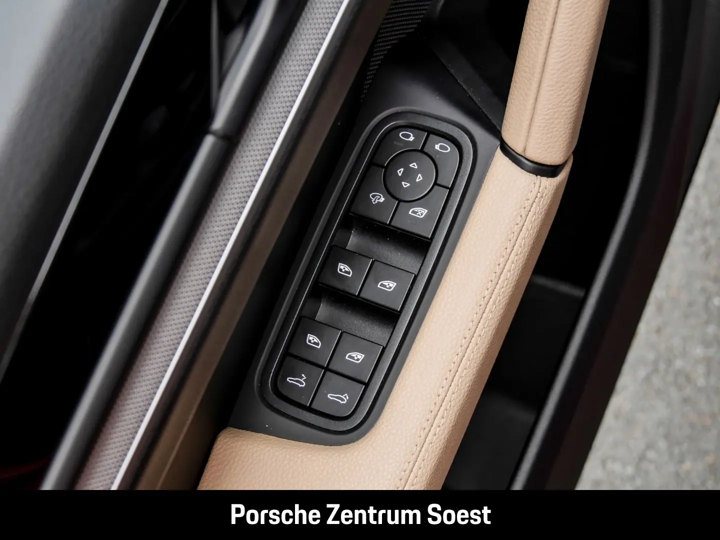 Cayenne Coupe/21 Zoll/PASM/Sport-Chrono