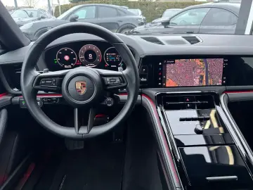 Panamera 4*HD-MATRIX*PANO*BOSE*360°KAM*18-WEGE*
