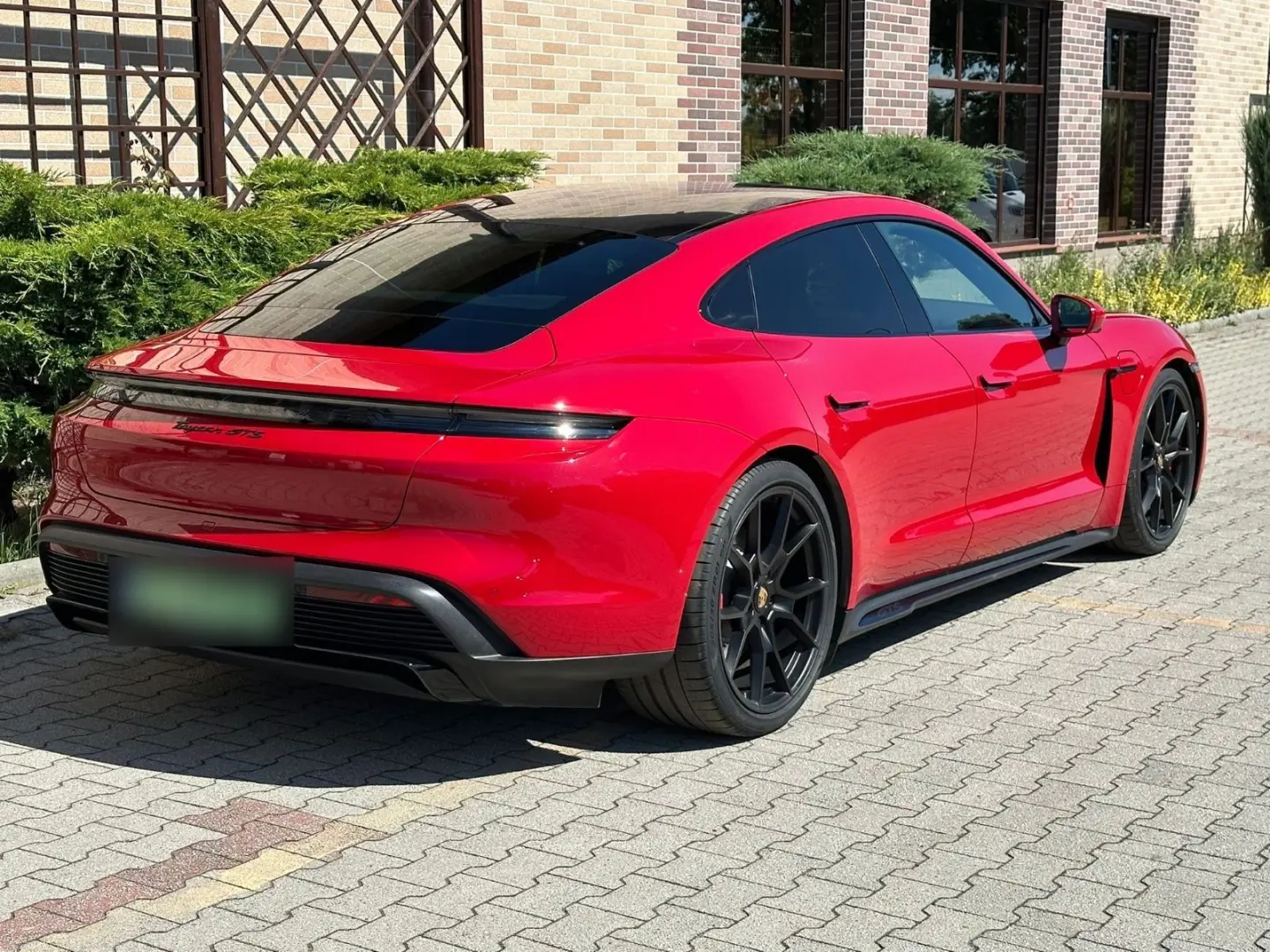 Taycan GTS Alcantara Cam360* 1.Hand EU-Car