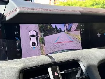 Taycan GTS Alcantara Cam360* 1.Hand EU-Car