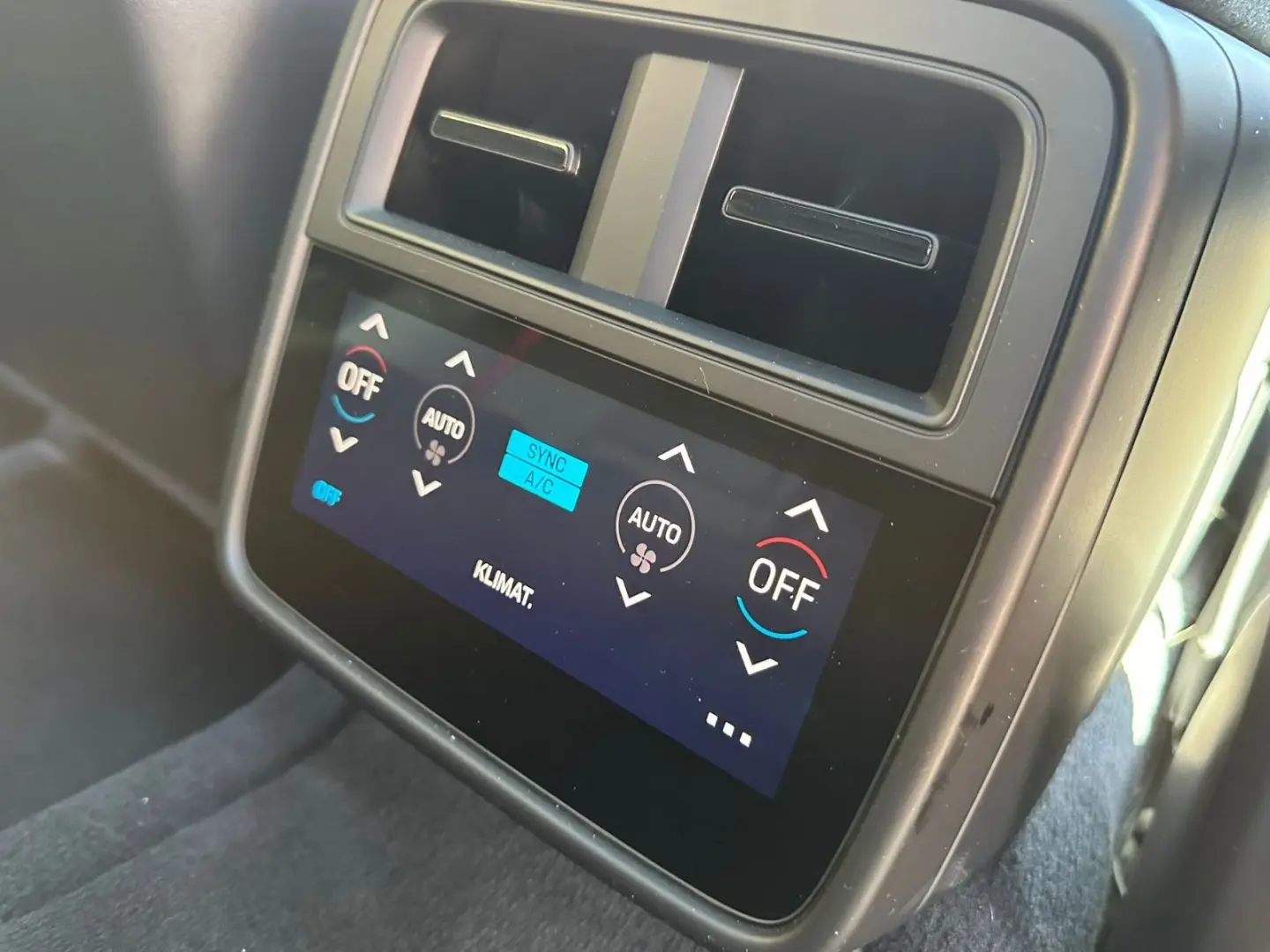 Taycan GTS Alcantara Cam360* 1.Hand EU-Car