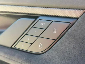 Taycan GTS Alcantara Cam360* 1.Hand EU-Car