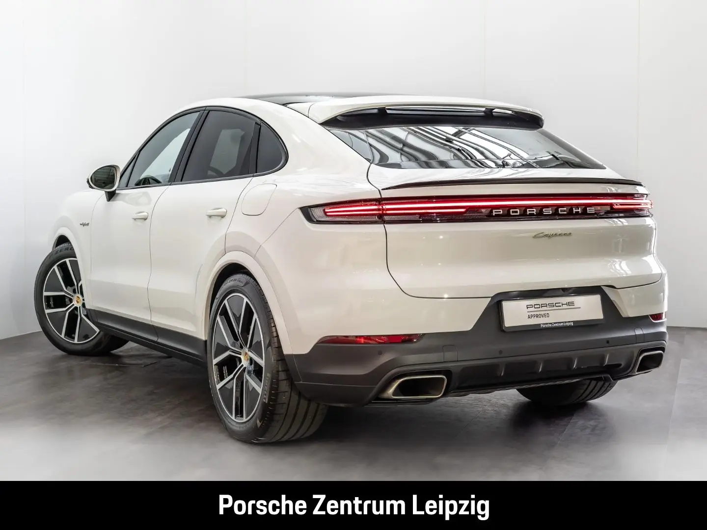 Cayenne E-Hybrid Coupe AHK InnoDrive HeadUp