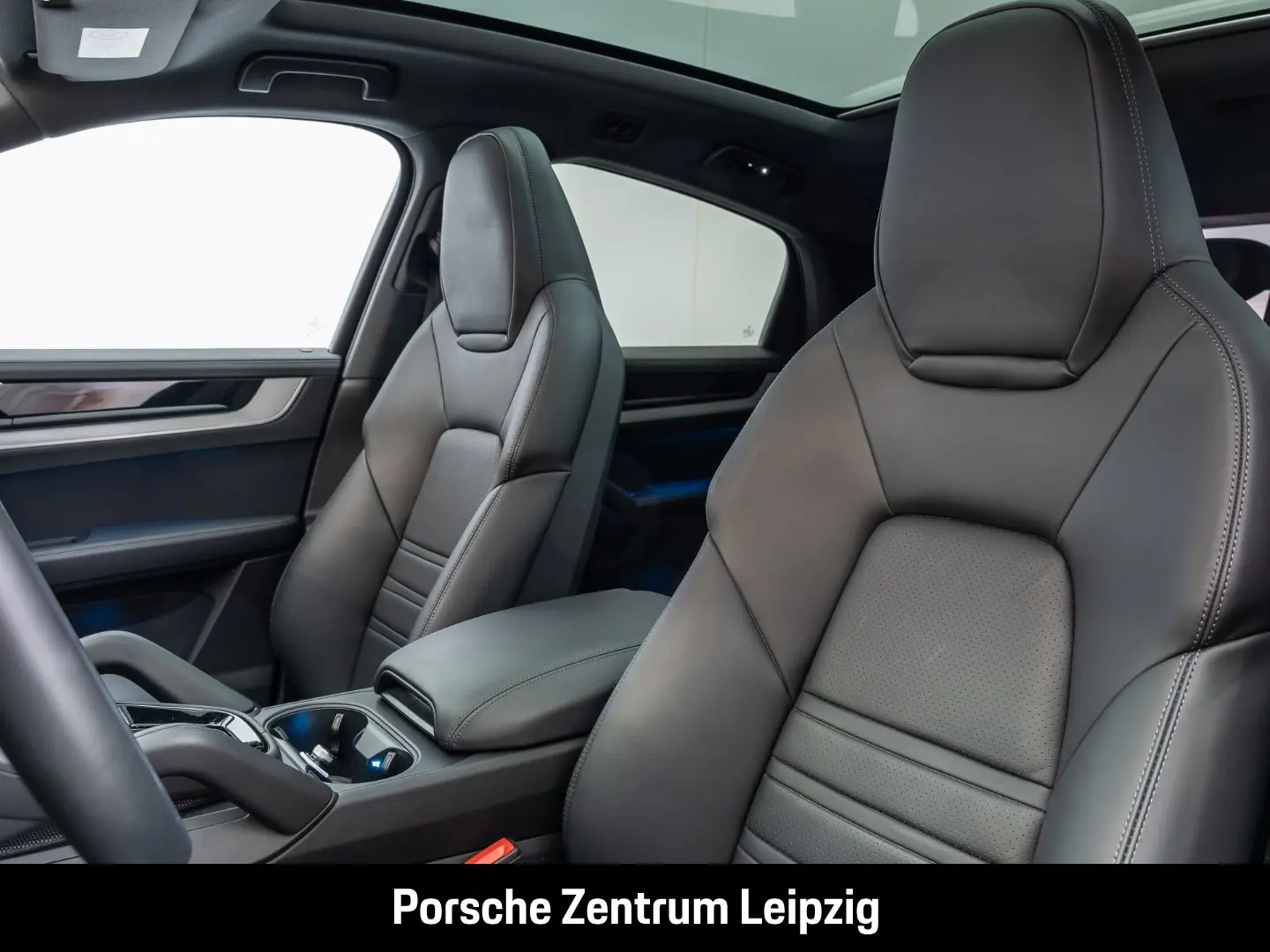 Cayenne E-Hybrid Coupe AHK InnoDrive HeadUp