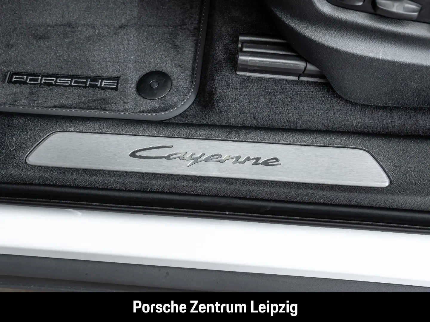 Cayenne E-Hybrid Coupe AHK InnoDrive HeadUp