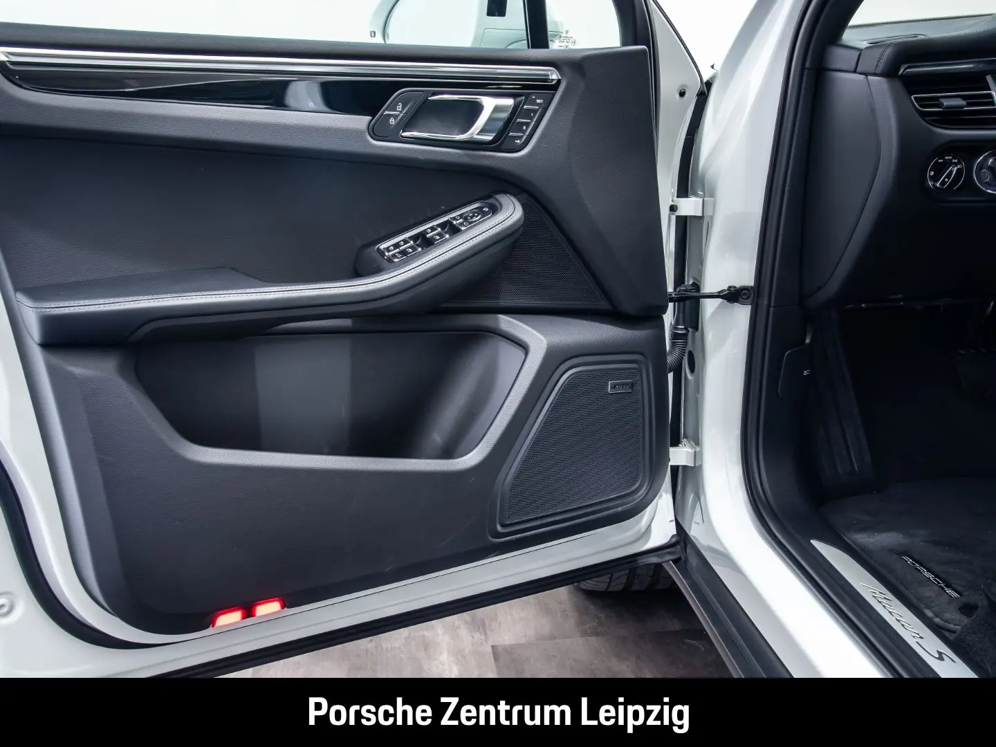 Macan S BOSE Luft 21Zoll AHK ACC LED Leder
