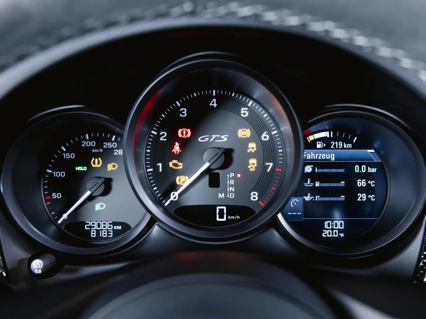 Macan GTS Sport Chrono BOSE 18 Wege