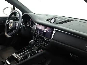 Macan Chrono Pano ACC Keyless Sportabgas 21