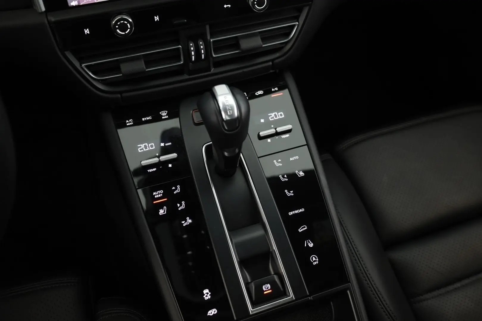 Macan Chrono Pano ACC Keyless Sportabgas 21