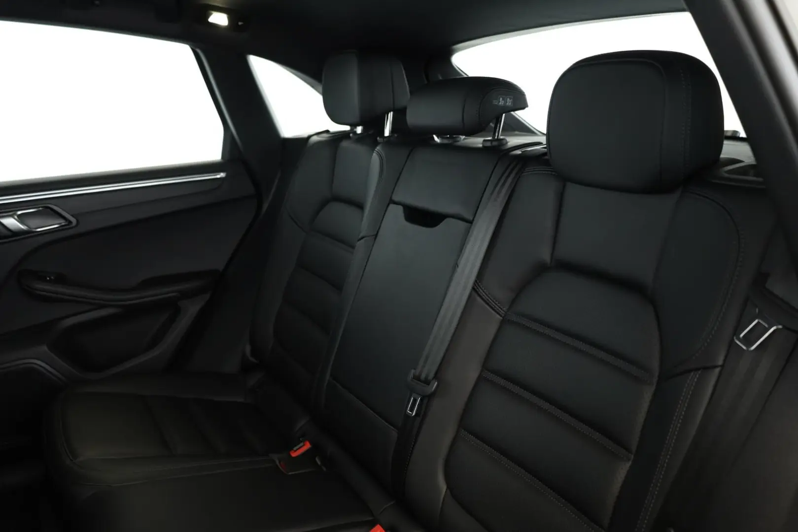 Macan Chrono Pano ACC Keyless Sportabgas 21