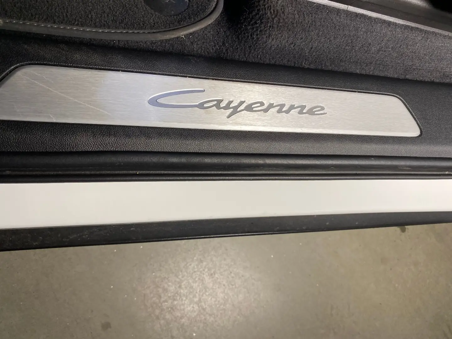 Cayenne E-Hybrid | Nachtsicht | InnoDrive |