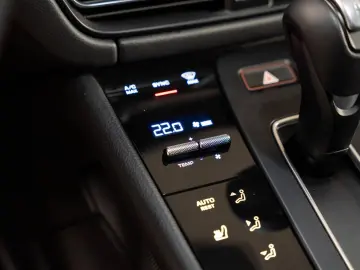 Macan GTS Standheizung Sport Chrono BOSE PDLS+