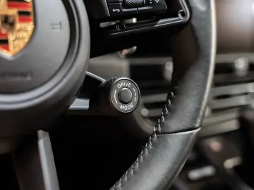 Macan GTS Standheizung Sport Chrono BOSE PDLS+