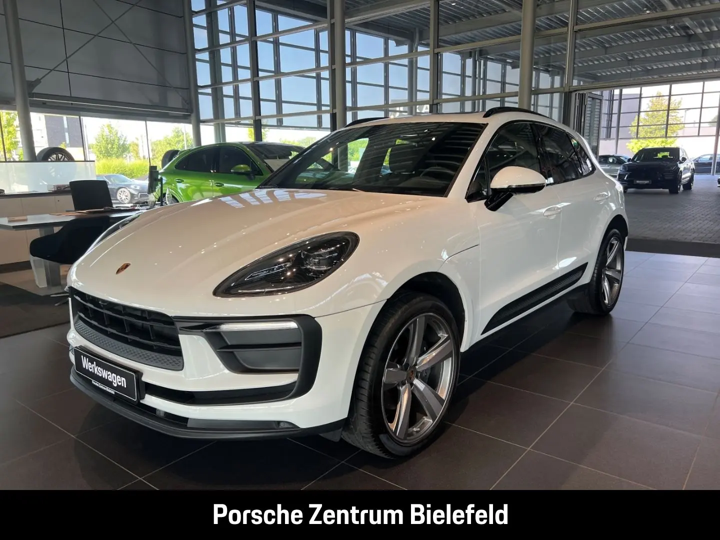 Macan 21-Zoll Rückfahrkamera Panoramadach