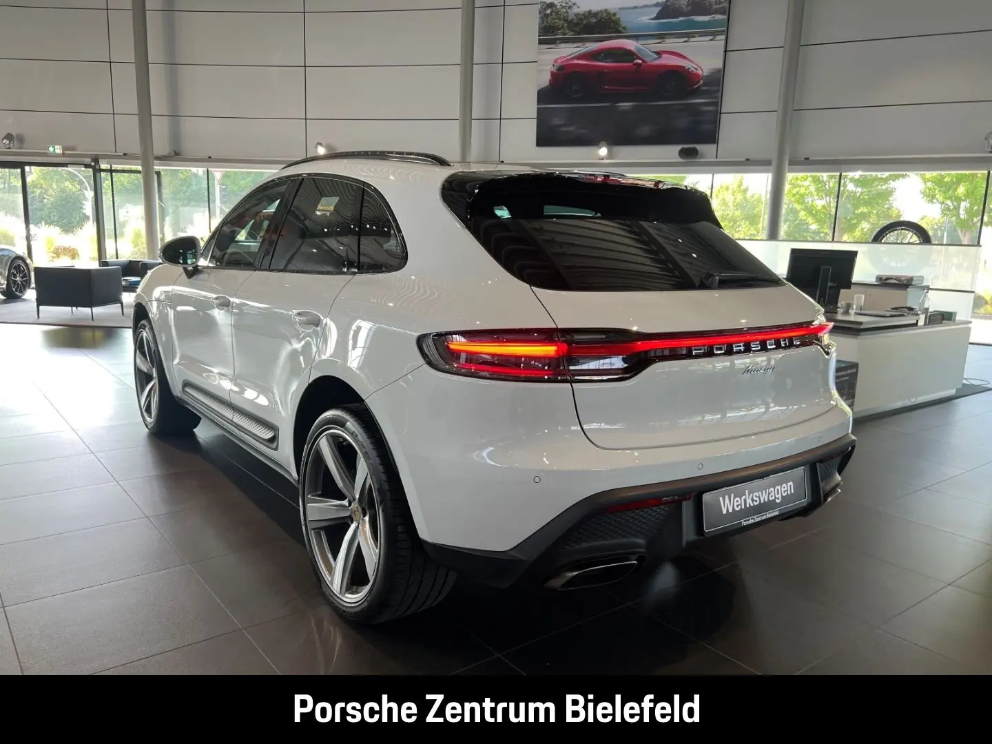 Macan 21-Zoll Rückfahrkamera Panoramadach