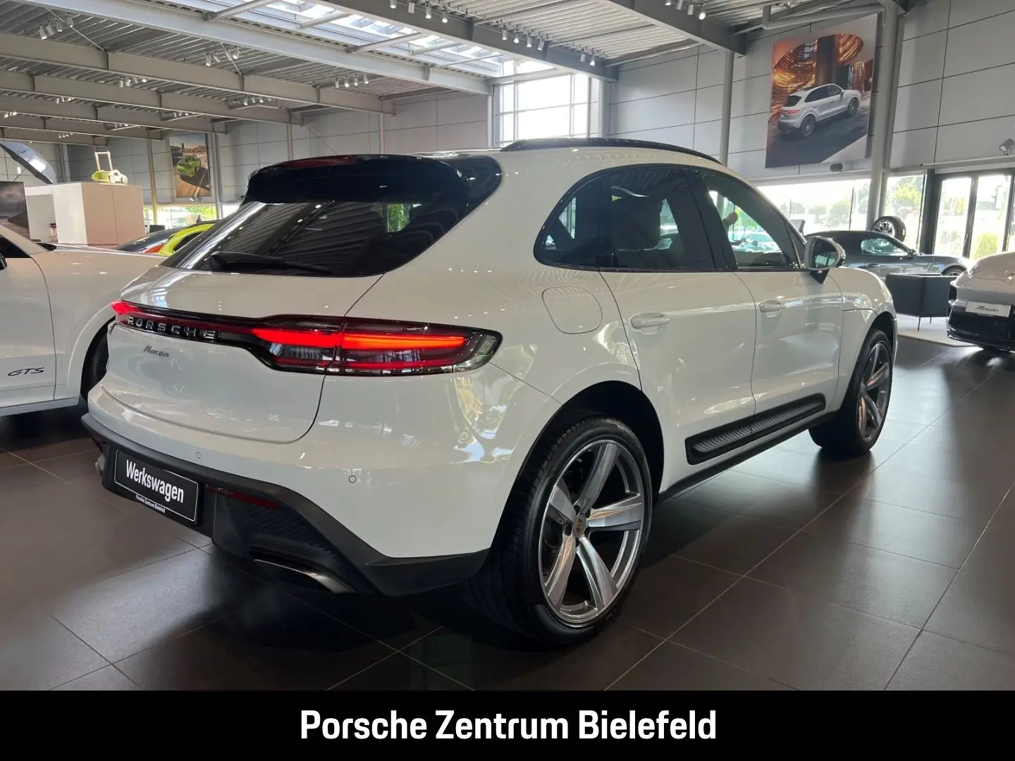 Macan 21-Zoll Rückfahrkamera Panoramadach