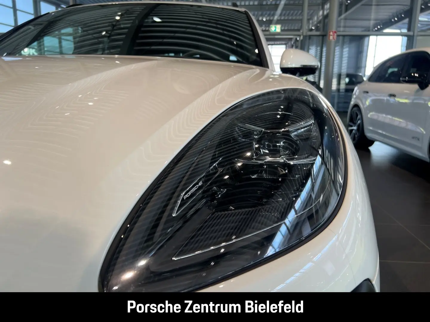Macan 21-Zoll Rückfahrkamera Panoramadach