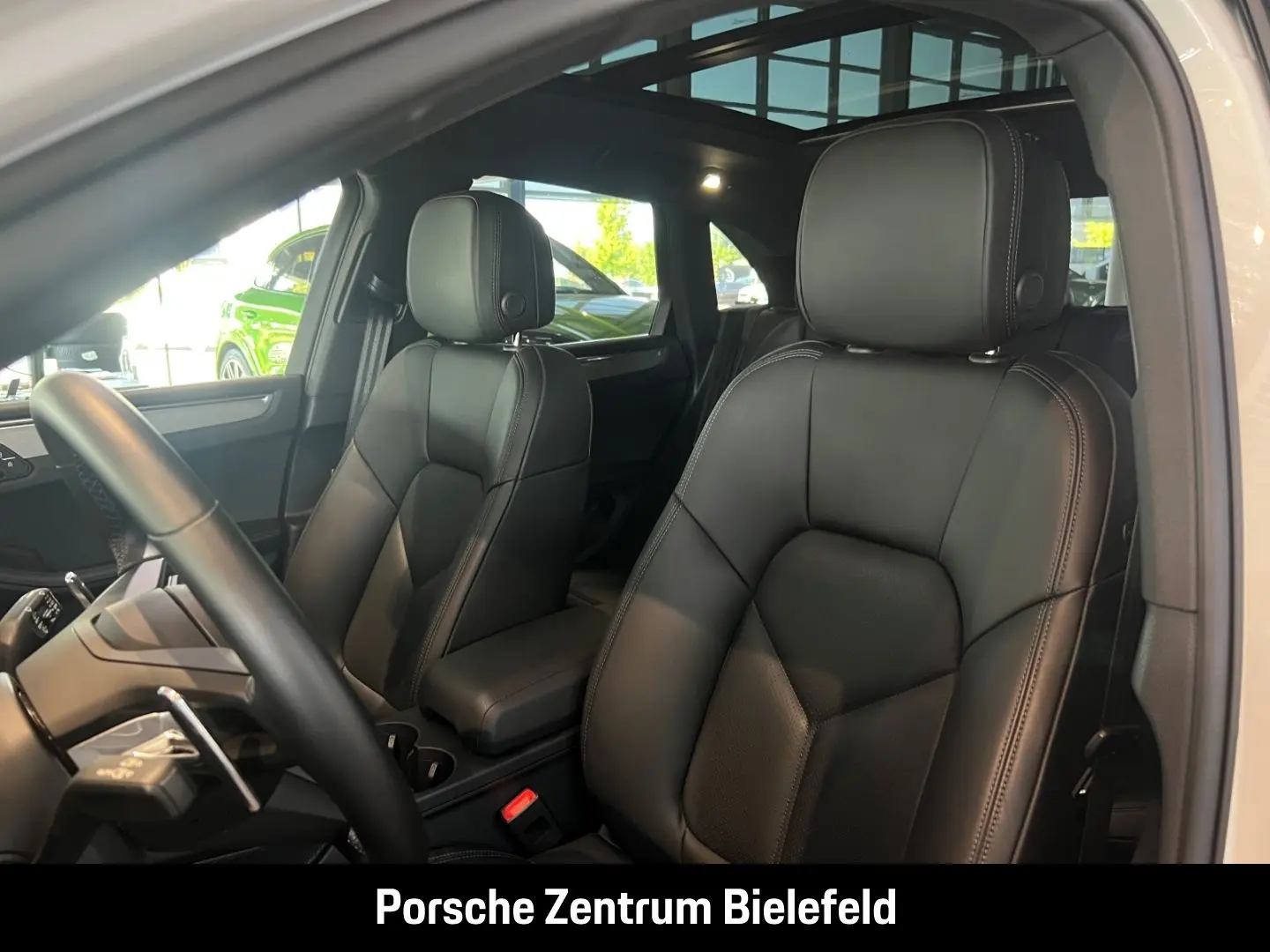 Macan 21-Zoll Rückfahrkamera Panoramadach