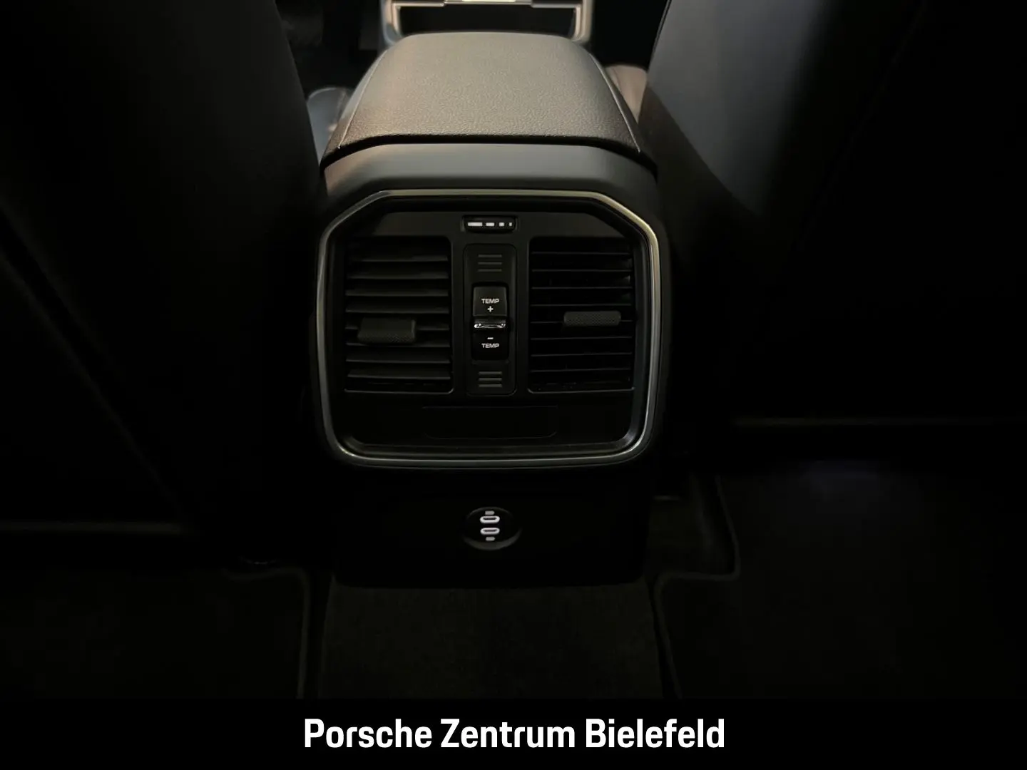 Macan 21-Zoll Rückfahrkamera Panoramadach