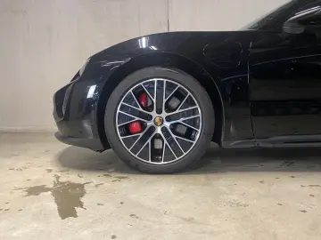 Taycan GTS | Intelligent Range Manager | BOSE |