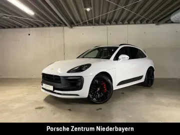 Macan GTS Sport Chrono Paket BOSE