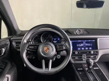 Macan GTS | Sport Chrono Paket | BOSE |