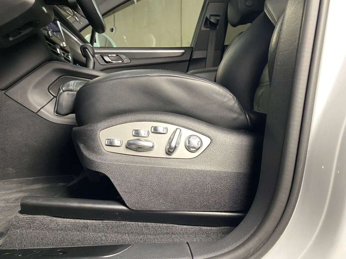 Macan GTS | Sport Chrono Paket | BOSE |