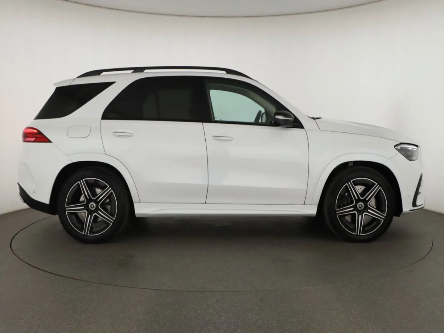 GLE