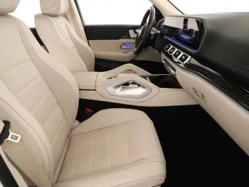 GLE