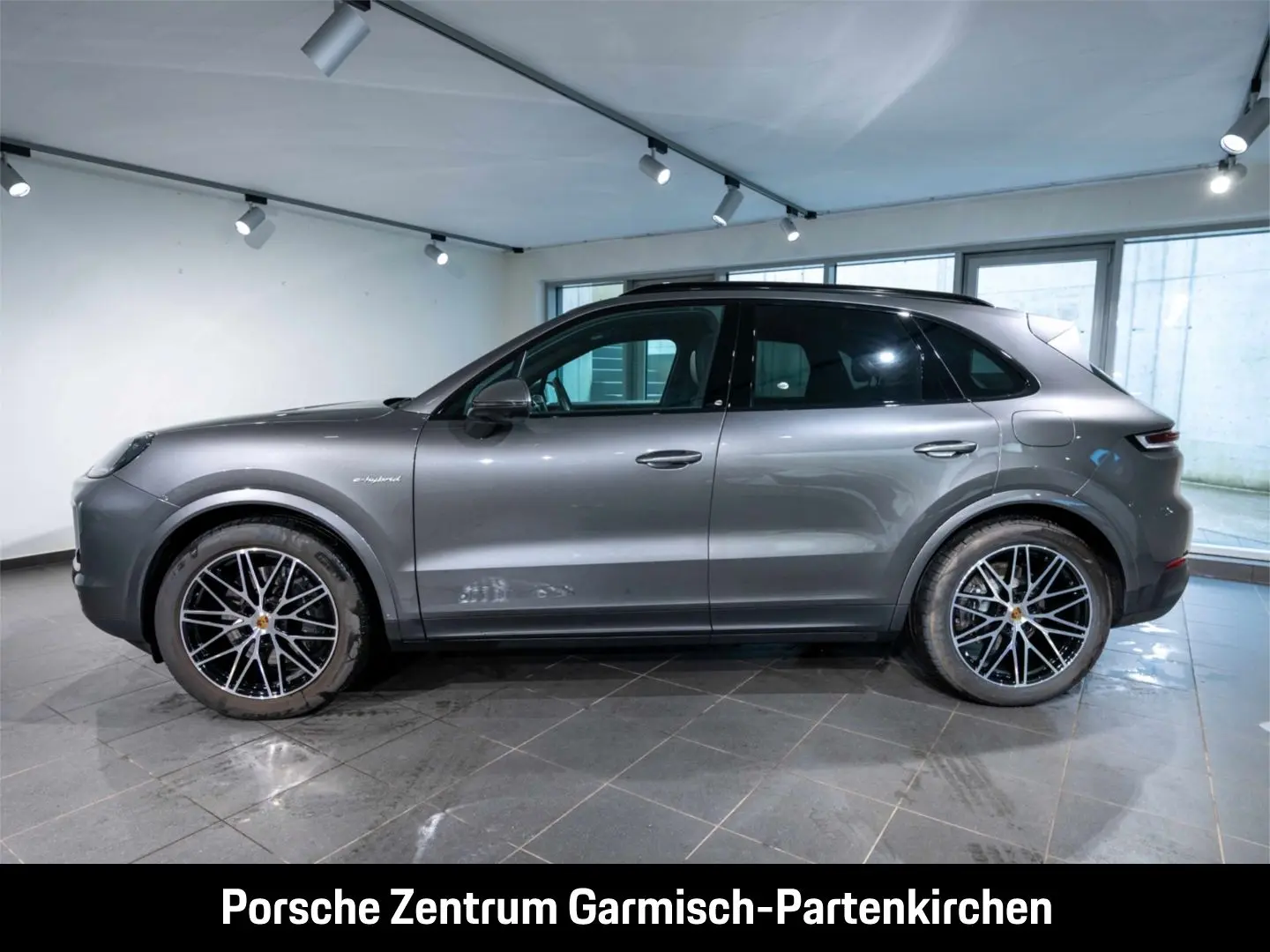 Cayenne E-Hybrid 360Kamera HUD hinten LenkradHZG