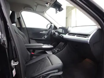 X1 sDrive 18i xLine Aut./Live Cockpit/LED/Kamera