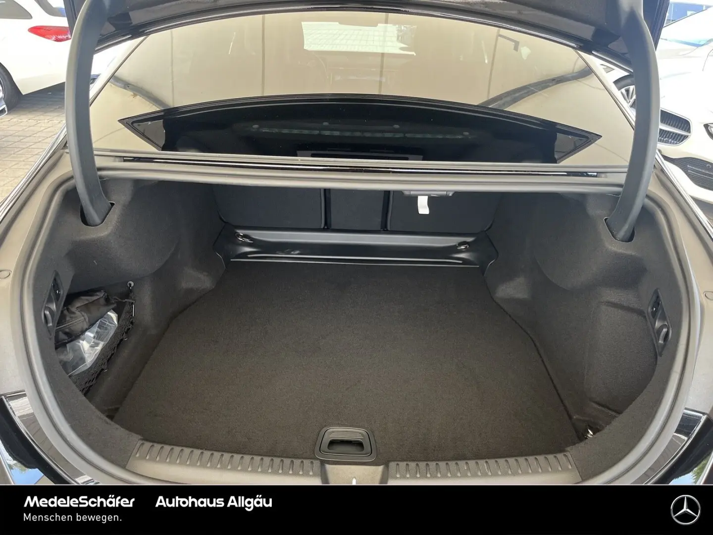 E 200 Exclusive Premium LEDER Sitzklima AHK 4D-B