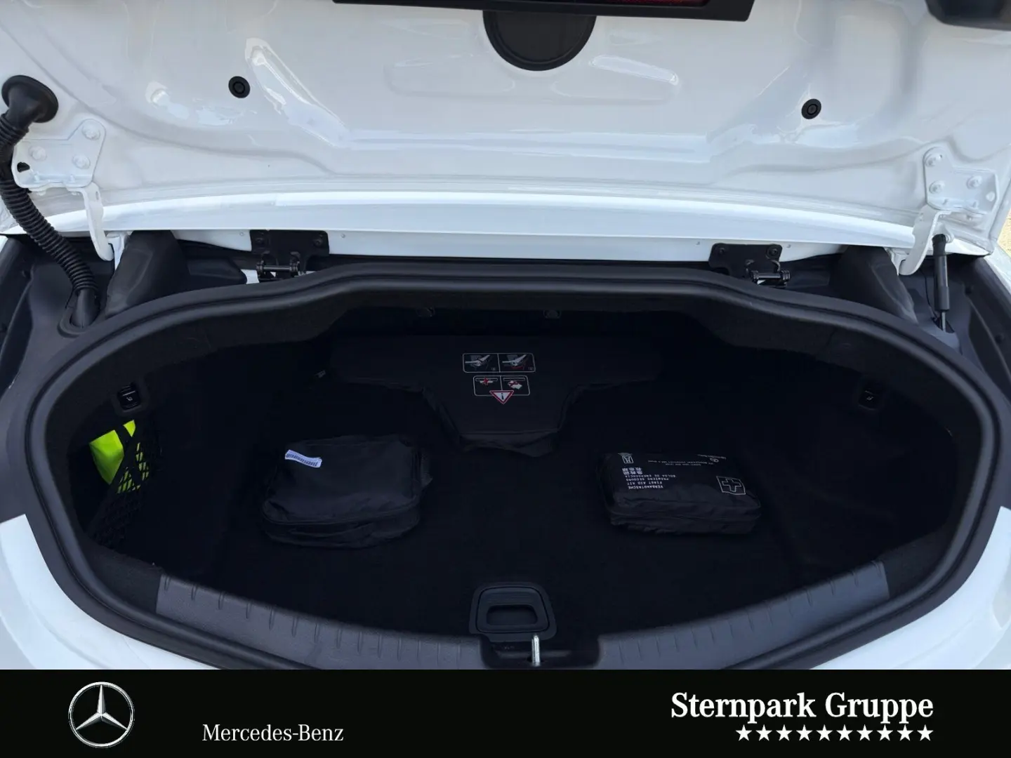CLE 200 Cabrio AMG +Night+AIRSCARF+Memo+360°+