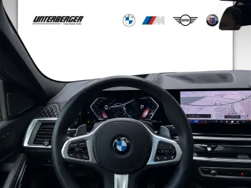 X6 xDrive40d M-Sport Pro, AHK, 22