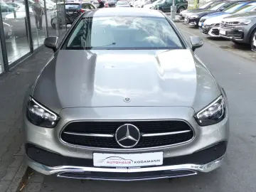 E 200 Coupe Avantgarde*Kamera*19