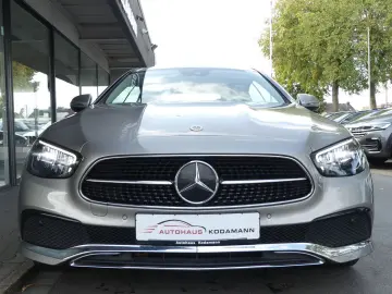 E 200 Coupe Avantgarde*Kamera*19