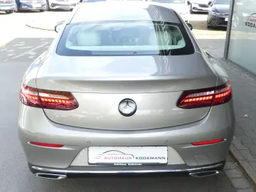 E 200 Coupe Avantgarde*Kamera*19
