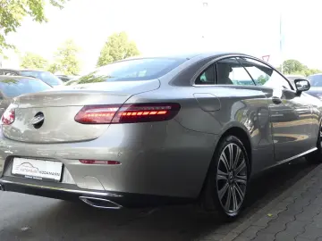 E 200 Coupe Avantgarde*Kamera*19