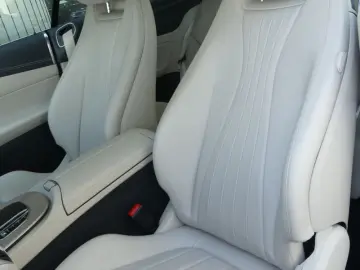 E 200 Coupe Avantgarde*Kamera*19