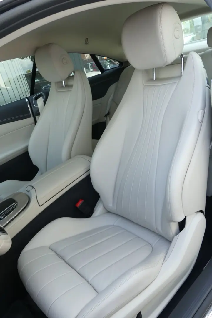 E 200 Coupe Avantgarde*Kamera*19
