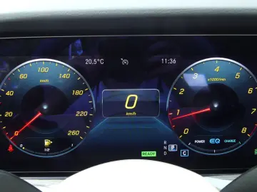 E 200 Coupe Avantgarde*Kamera*19